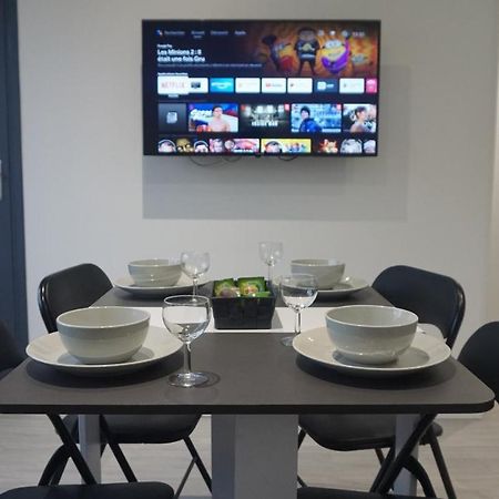 Cosy T2 Wifi Parking Proche Gare Centre Ville Сен-Кантен Екстер'єр фото